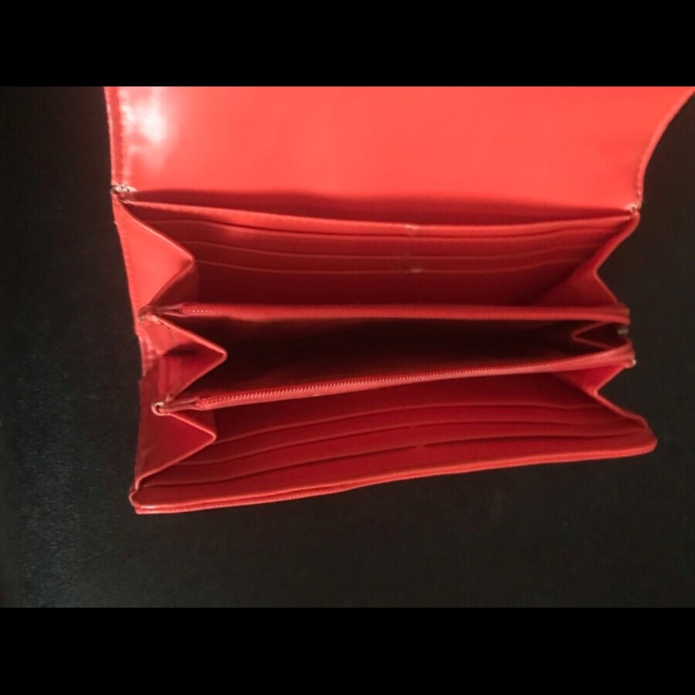 Wallet - Picture 2 of 3